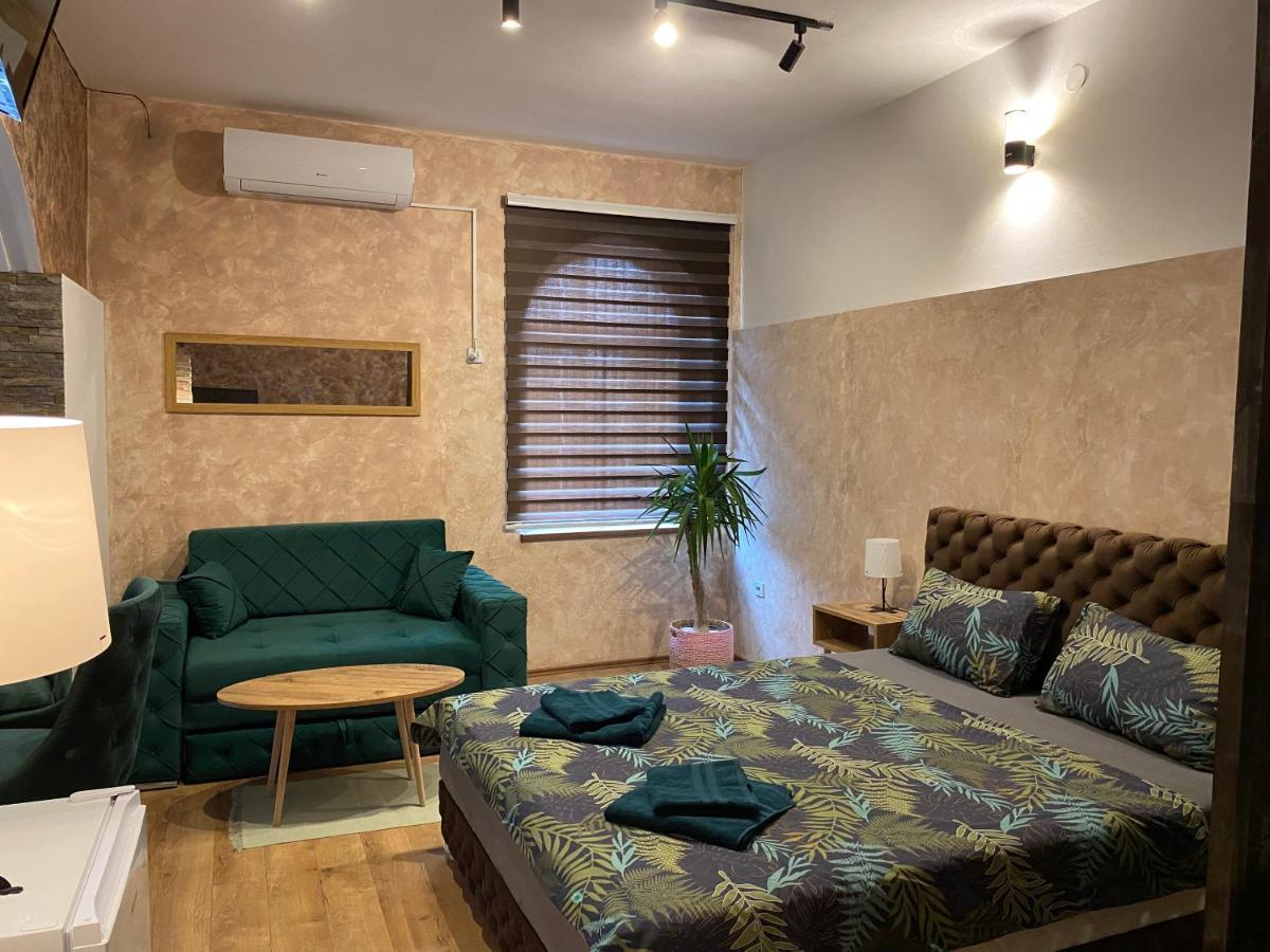 Delux Apartman Požarevac エクステリア 写真